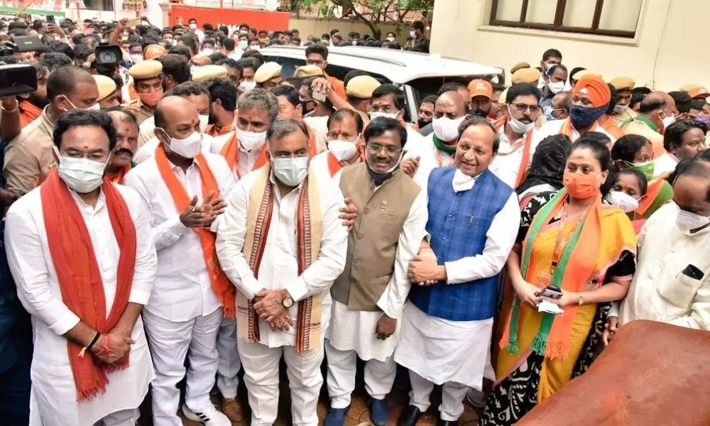 Second Day of Telangana BJP Chief Bandi Sanjay Praja Sangrama Yatra | Live News Updates