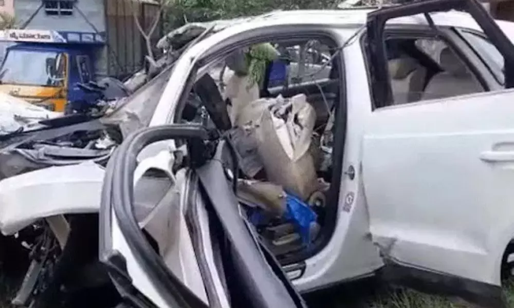 7 People Died in Bengaluru Car Accident