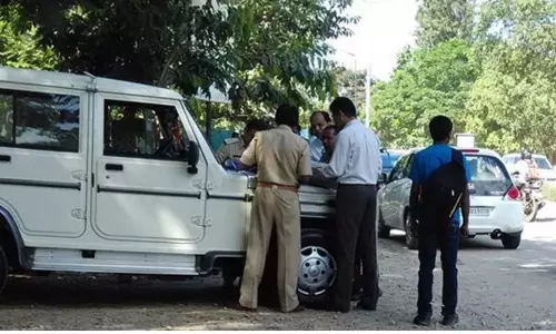 RTA Officers Checkings in hasthinapuram Hyderabad RTA Officers Checkings in hasthinapuram Hyderabad