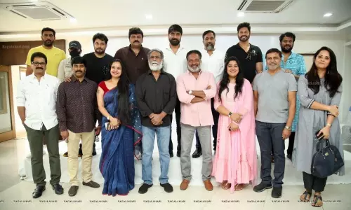 Prakash Raj Announces 18 Panel Members For MAA Elections 2021 | Tollywood News Today
