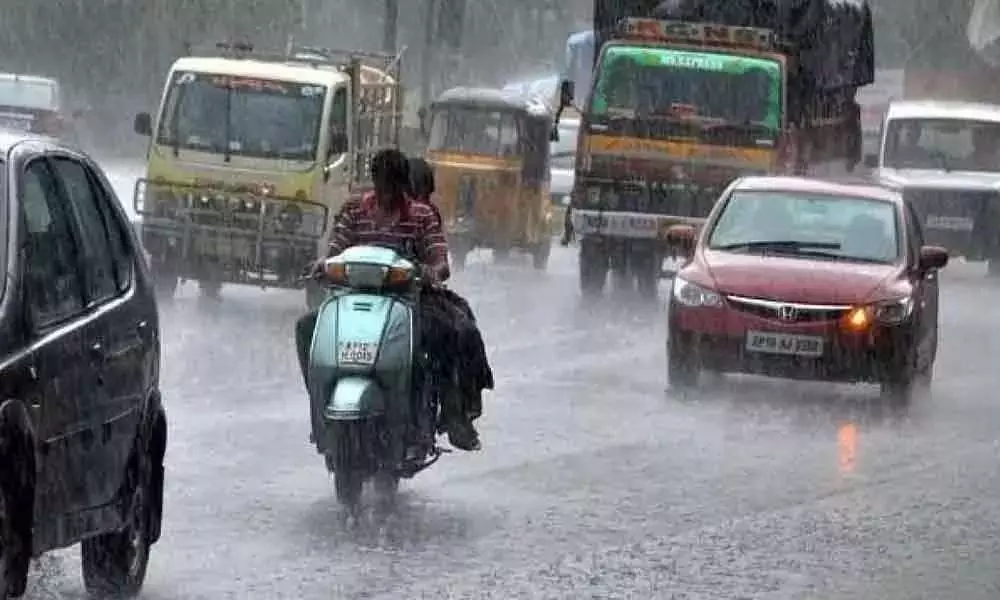 The Meteorological Department Has Warned People To Be Vigilant About The Heavy Rains Coming In Hyderabad Today