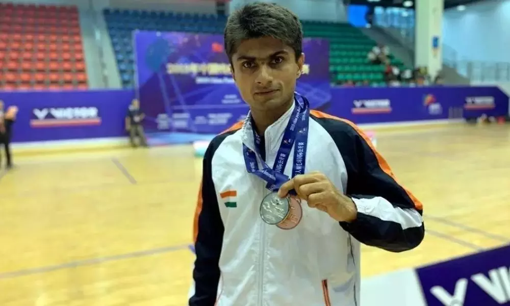 Suhas Lalinakere Yathiraj Won Silver Medal for India at Tokyo Paralympics 2020 Badminton Men Singles | Sports News