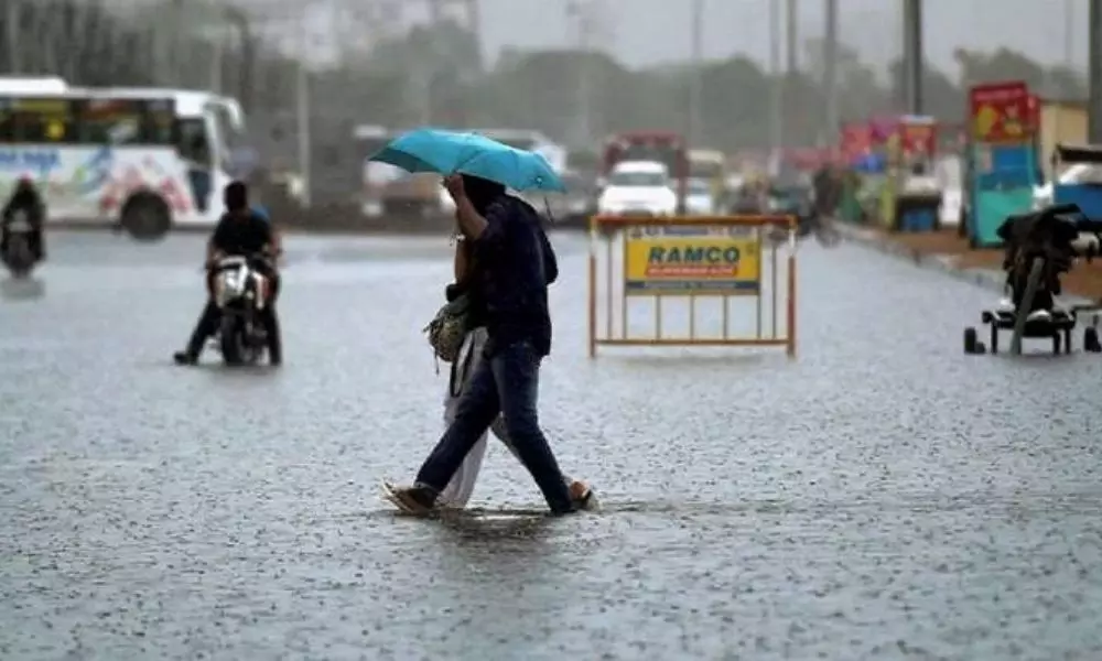 Red Alert to 8 Districts in Telangana due to Low Pressure