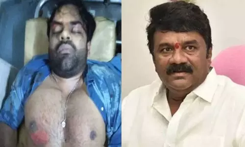 Talasani Srinivas Yadav Visiting Sai Dharam Tej Family Members at Apollo Hospital