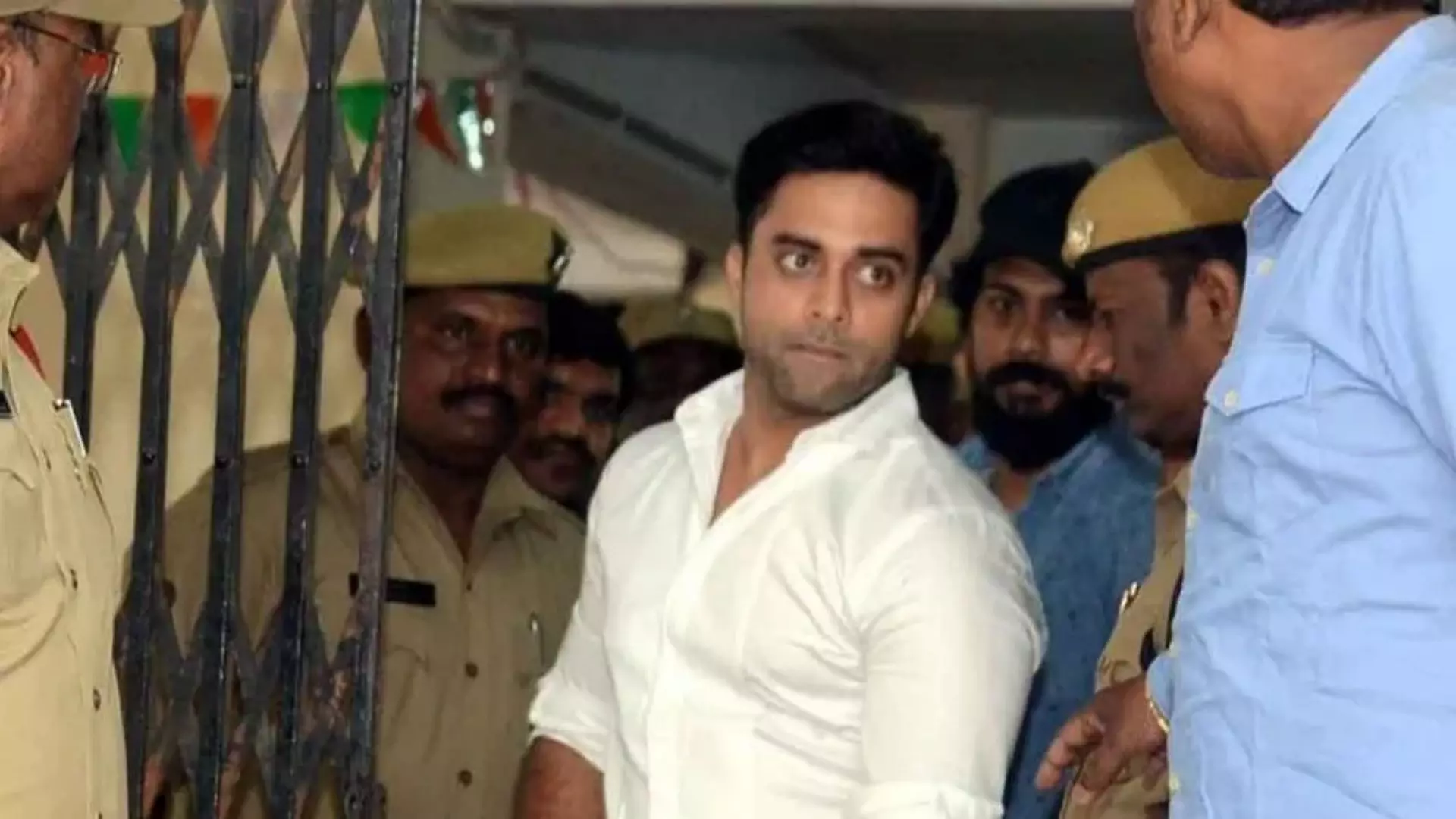 Actor Navdeep Going to Attend Enforcement Directorate Inquiry on Tollywood Drugs Case Today 13 06 2021