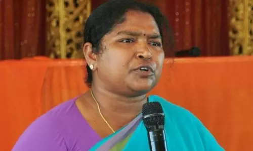 MLA Seethakka Fires on CM KCR And Minister KTR About the issue of Singareni case