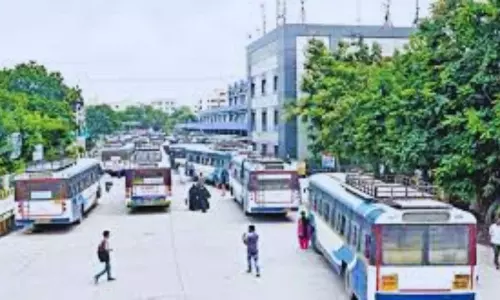 TSRTC Bus Stops are Very Problematic in Hyderabad Secunderabad | Telugu Online News