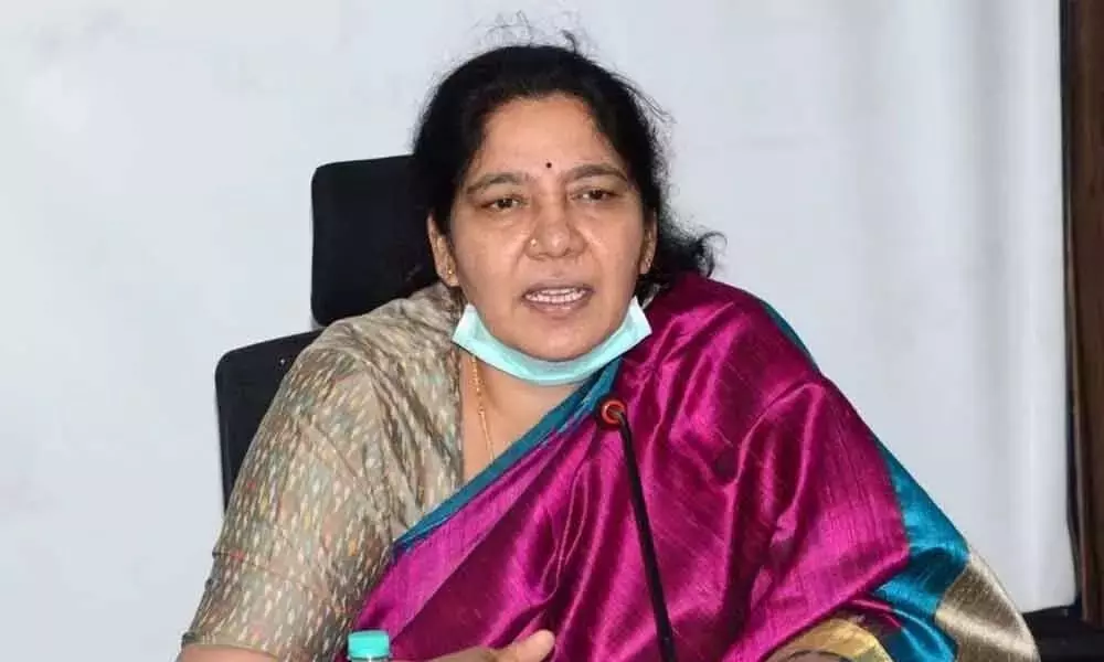 Minister Satyavathi Rathod  Responded to Saidabad Singareni Colony Child Issue