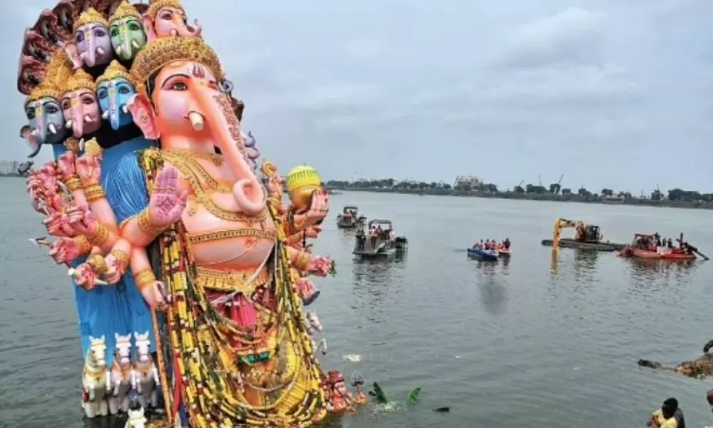 Hussain Sagar is Ready for Ganesh Immersion