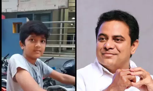 Minister KTR Tweeted that i was Very Happy to Paper Boy Jayaprakash Confidence