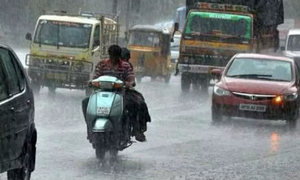 Department of Meteorology Gave Orange Alert to Hyderabad due to Chance of Heavy Rains | Weather Forecast Today