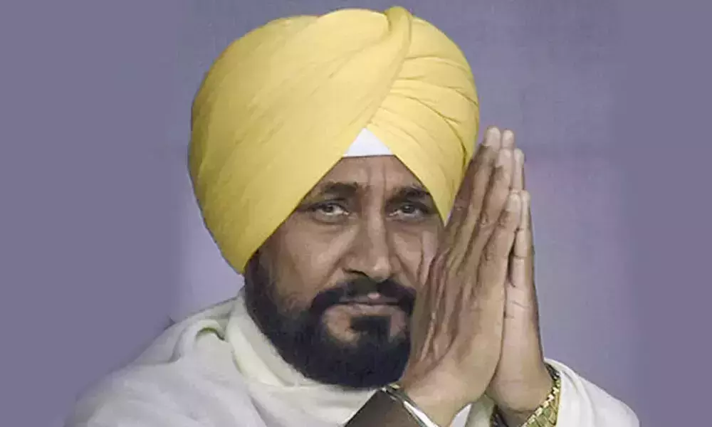 15 Ministers Were sworn-in CM Charanjit Singh Channi New Team in Punjab New Cabinet Meeting