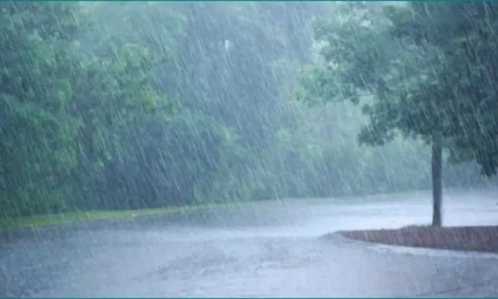 Heavy Rains in Visakhapatnam Due to Gualab Cyclone Effect