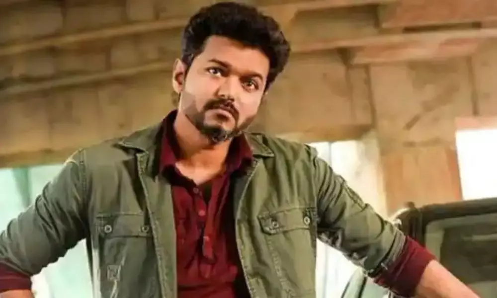 Hero Vijaya Thalapathy Going to Play the Journalist Role in Next Movie