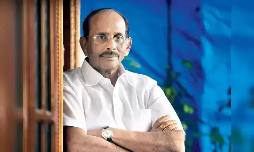 Vijayendra Prasad Dissatisfaction on Thalaivii Movie Vijayendra Prasad Dissatisfaction on Thalaivii Movie