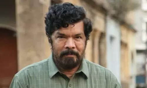 Unidentified Persons Attack on Posani Krishna Murali House
