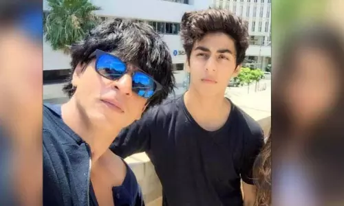 Aryan Drugs Case: డ్రగ్స్ కేసులో ఆర్యన్ అరెస్ట్.. Aryan Drugs Case: డ్రగ్స్ కేసులో ఆర్యన్ అరెస్ట్..