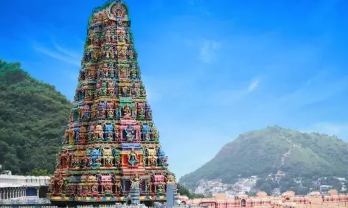 Tent House Worker Got Current Shock at Indrakeeladri Vijayawada | AP News Today