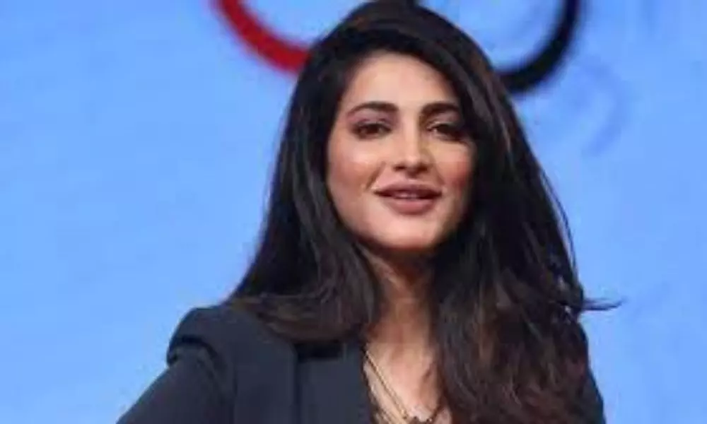 Shruti Haasan says that it is always Happy to be in Love