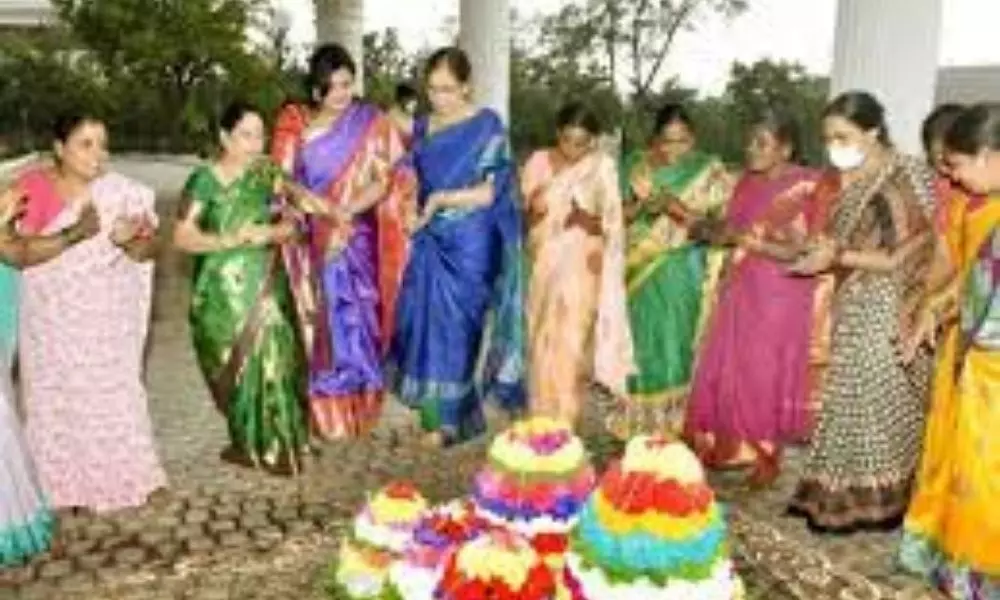 Saddula Batukamma Celebrations in Hyderabad Pragathi Bhavan