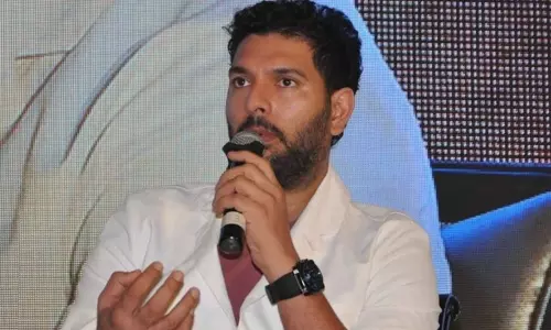 Haryana Police Arrested Former Cricketer Yuvraj Singh Haryana Police Arrested Former Cricketer Yuvraj Singh
