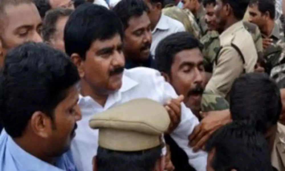 TDP Leader Devineni Uma Arrested in Attempting Protest during AP Bandh Today 20 10 2021