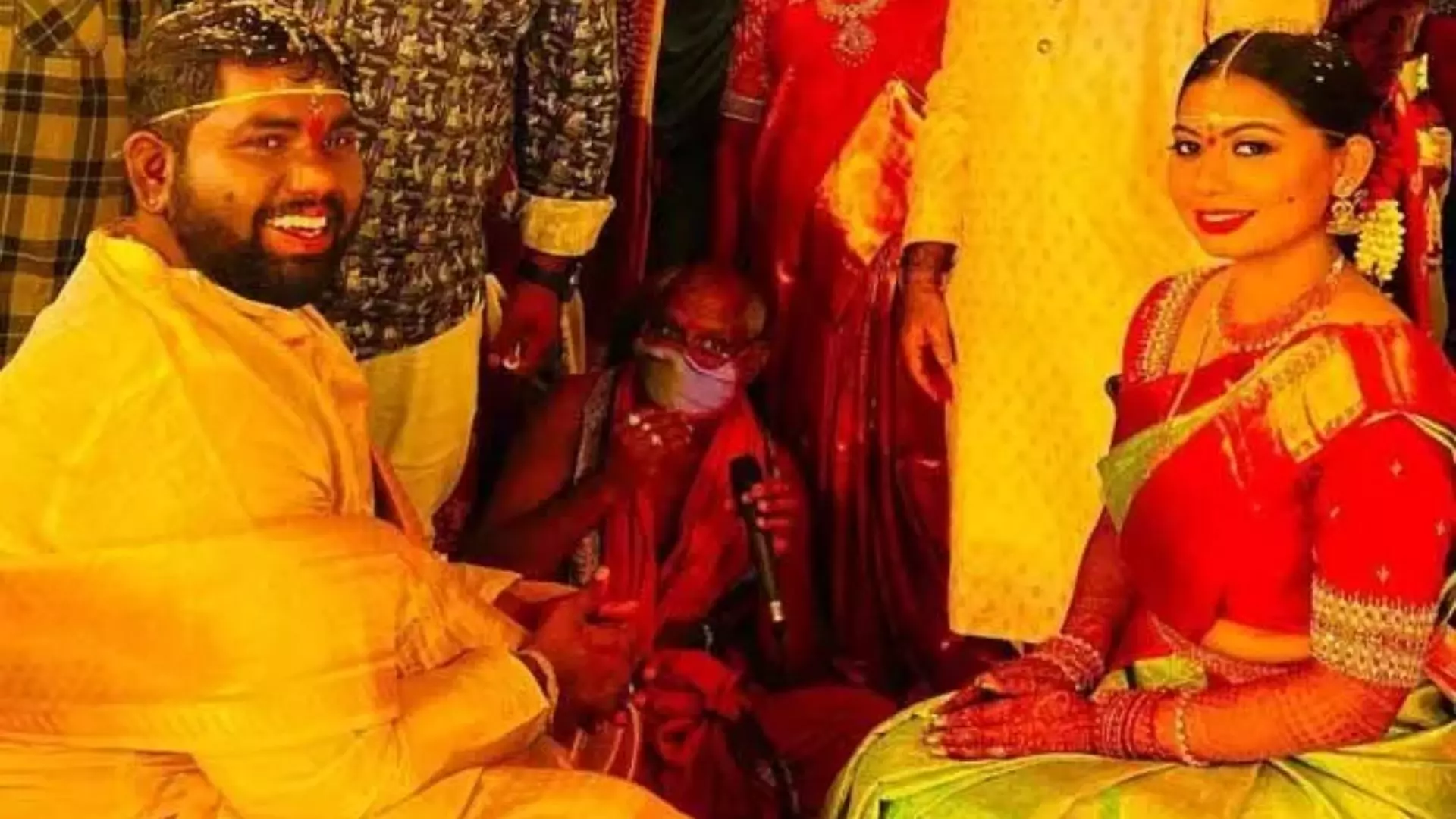Director Maruthi Shared Viva Harsha Marriage Photo in Social Media