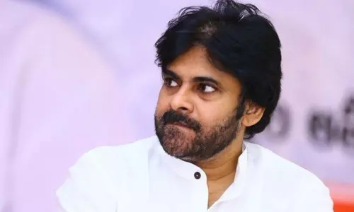 Pawan Kalyan: పవన్ కళ్యాణ్ షాకింగ్ డెసిషన్.. మళ్ళీ సినిమాలకు బ్రేక్?