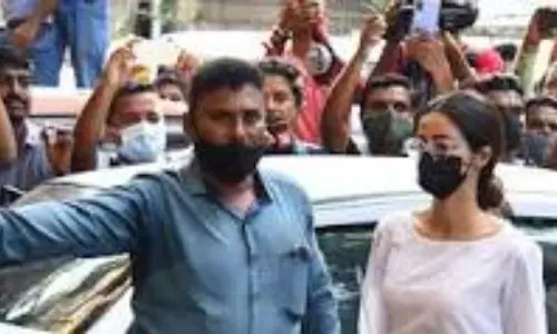 Bollywood Heroin Ananya Pandey Attended to NCB Investigation
