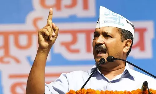 Delhi CM Arvind Kejriwal Visits Ayodhya Delhi CM Arvind Kejriwal Visits Ayodhya