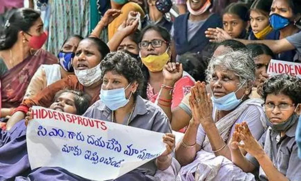 Protests Over Aided Schools in AP