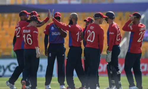 England Vs Bangladesh T20 World Cup 2021 Live Cricket Score of Bangladesh Batting is 124/9 England Vs Bangladesh T20 World Cup 2021 Live Cricket Score of Bangladesh Batting is 124/9