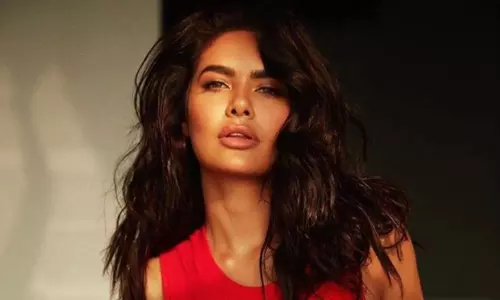 Esha Gupta: క్యాస్టింగ్ కౌచ్ విషయంలో షాకింగ్ కామెంట్లు చేసిన ఈషా గుప్తా Esha Gupta: క్యాస్టింగ్ కౌచ్ విషయంలో షాకింగ్ కామెంట్లు చేసిన ఈషా గుప్తా