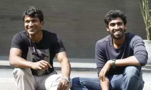 Puneeth RajKumars Funeral at the Hands of his Nephew Vinay RajKumar Puneeth RajKumars Funeral at the Hands of his Nephew Vinay RajKumar