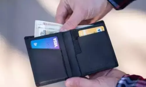 Do not Keep These 3 Items in the Purse at All Do not Keep These 3 Items in the Purse at All