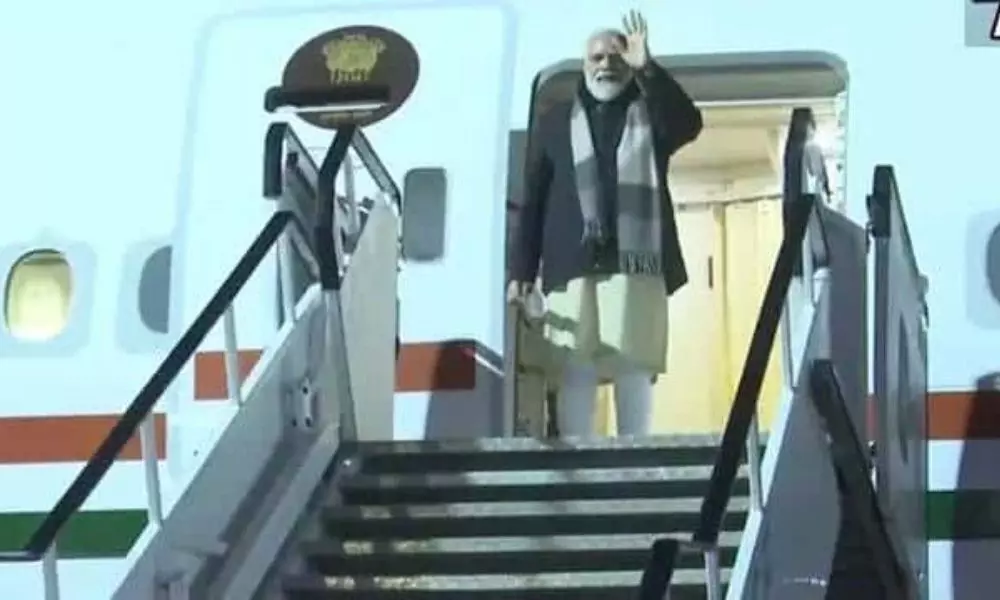 Narendra Modi Reached to Glasgow in UK to Participate in United Nation COP 26