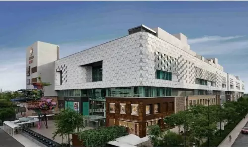 Reliance is all set to Launch an Open Theater in Mumbai Called Geo Drive-in Theater