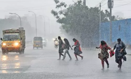 Weather Forecast says Chances of Heavy Rains in Telangana | Telugu Online News
