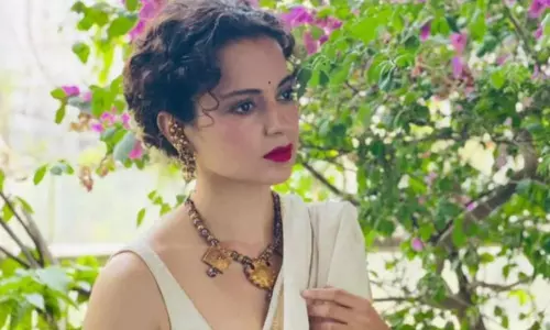 Bollywood Actress Kangana Ranaut Reacted on Ban Crackers Hash Tag