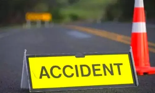 Bus Accident in Gudihathinur Adilabad District | Telangana News Today