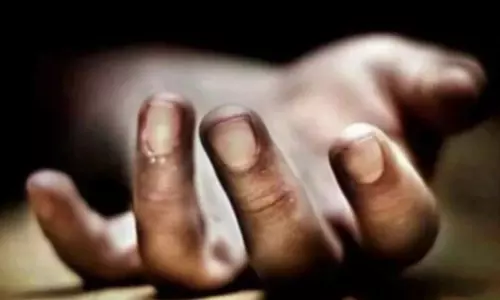 Farmer Fall Down with Heart Attack in Kamareddy District Farmer Fall Down with Heart Attack in Kamareddy District