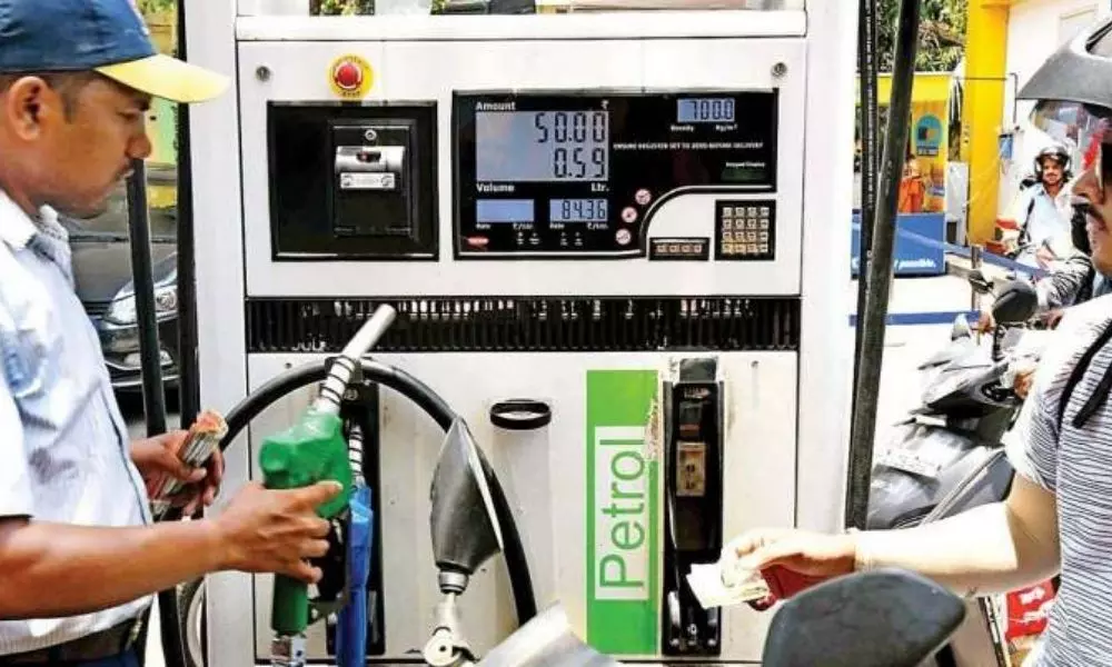 Andhra Pradesh and Telangana States not Inclined to Cut VAT on Petrol and Diesel Prices