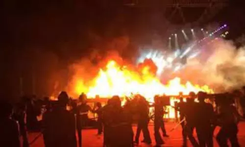 10 Patients Killed due to Fire Accident at Covid Hospital in Maharashtra