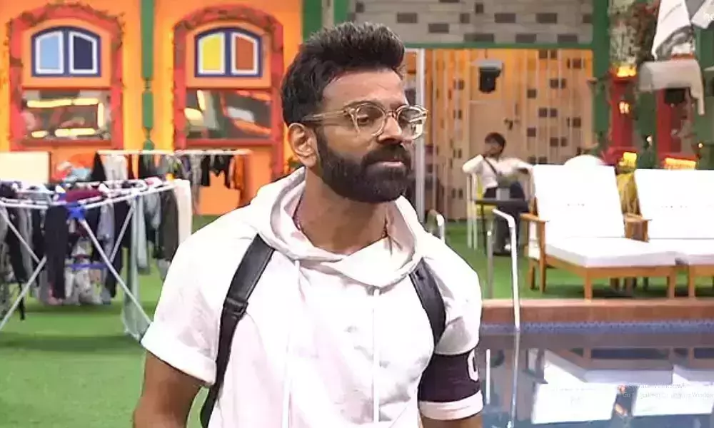 Sri Reddy And Singer Sreerama Chandra Personal Whatsapp Chat Viral in Social Media Again