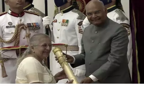President Ram Nath Kovind Presents the Padma Awards in Rashtrapati Bhavan