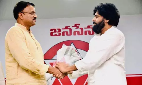 JD Lakshmi Narayana Back In Jana Sena