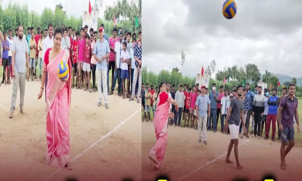 MLA Roja Played Throw Ball in Rural Sports Festival in Nagari Constituency