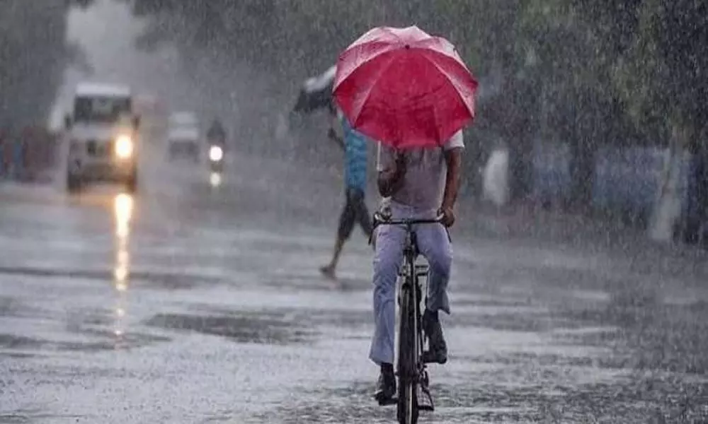 Chance To Heavy Rains in Kostha Andhra, Rayalaseema Due to Low Pressure