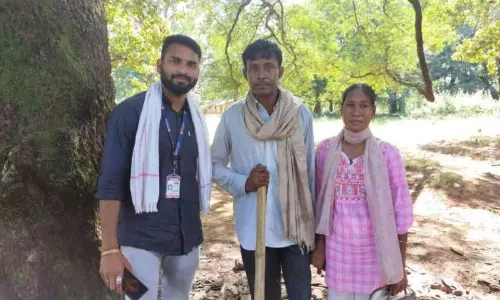 Maoists Released the Kidnapped Sub Engineer Ajay Lakra