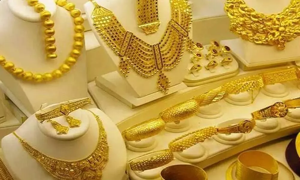 Today Gold Rate 18 11 2021 Silver Rate Gold Price Today in Hyderabad Delhi Mumbai Vijayawada Visakhapatnam Bengaluru